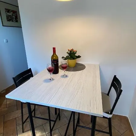Apartma Nomad